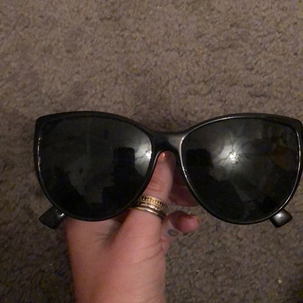 Vonzipper glasses